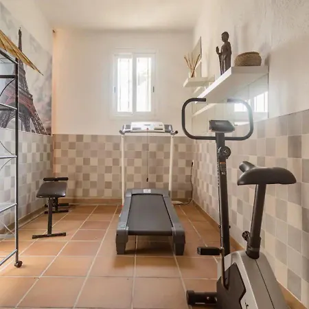 Villa Sitges Ilusion 15 Minutes By Car From Sitges Sleeps 16 People Xxl Swimming Pool Olivella