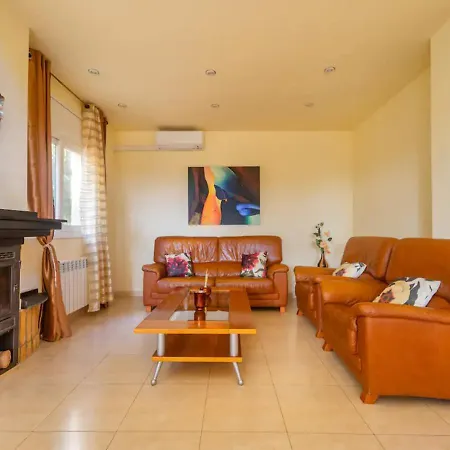 Villa Sitges Ilusion 15 Minutes By Car From Sitges Sleeps 16 People Xxl Swimming Pool Olivella