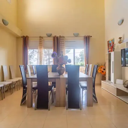 Sitges Ilusion 15 Minutes By Car From Sitges Sleeps 16 People Xxl Swimming Pool Villa *