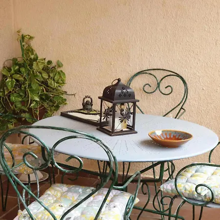 Villa Sitges Ilusion 15 Minutes By Car From Sitges Sleeps 16 People Xxl Swimming Pool